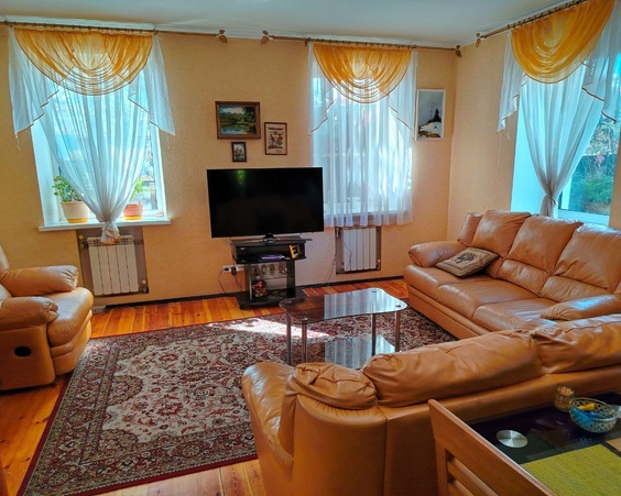 Четырехкомнатная, двухуровневая квартира ул. Некрасова, д. 76