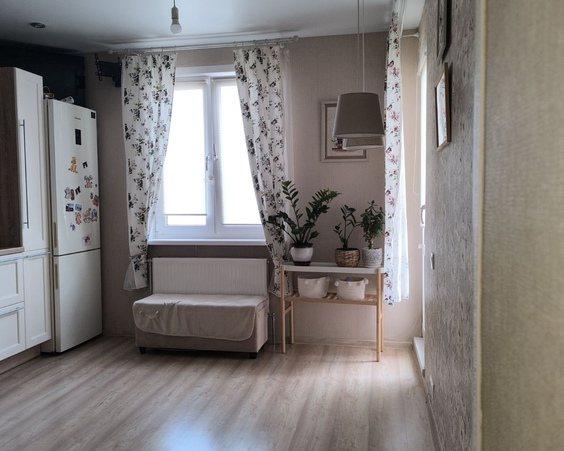 Двухкомнатная квартира г. Минск, Аэродромная, 42