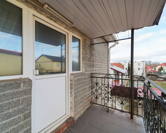 Дом, ул. Васнецова, 37