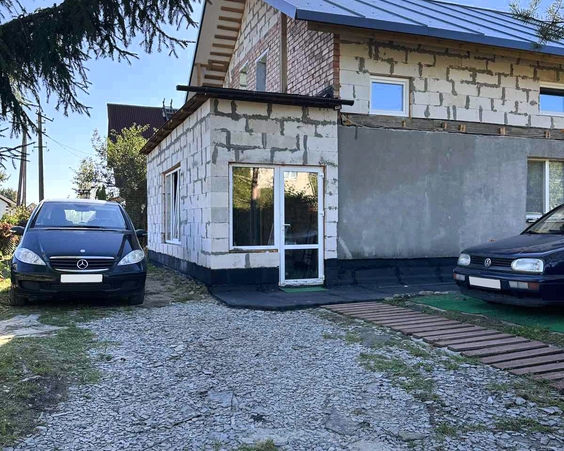 Дом, д. Бровки, ул. Лесная