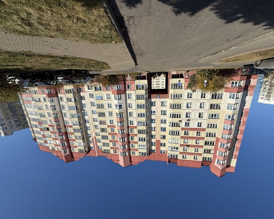 Трехкомнатная квартира г. Минск, ул. Чечота, 21