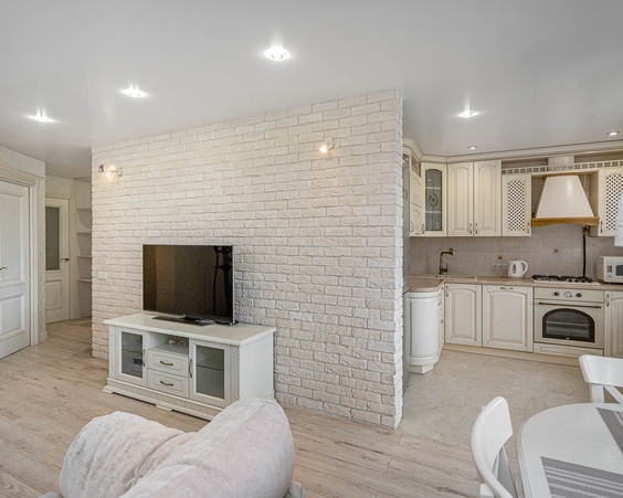 Четырёхкомнатная квартира г. Минск, Ландера, 4