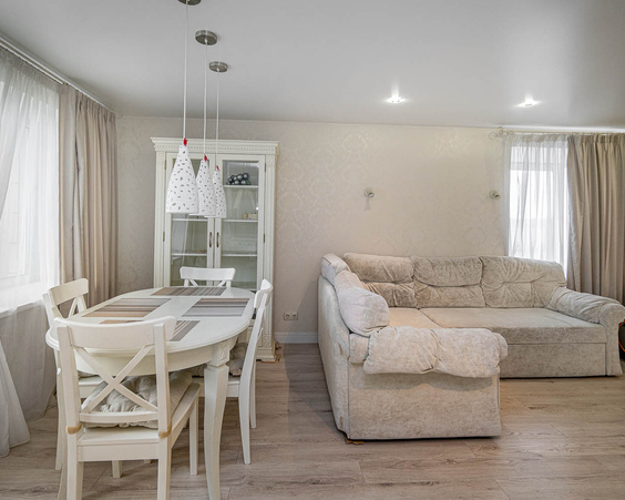 Четырёхкомнатная квартира г. Минск, Ландера, 4