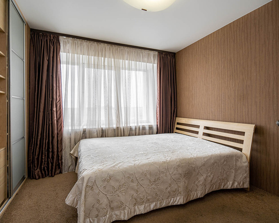 Четырёхкомнатная квартира г. Минск, Ландера, 4