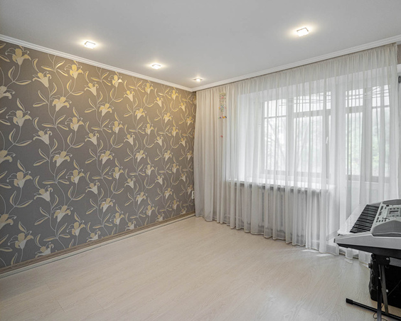 Четырёхкомнатная квартира г. Минск, Ландера, 4