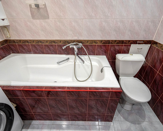 Четырёхкомнатная квартира г. Минск, Ландера, 4