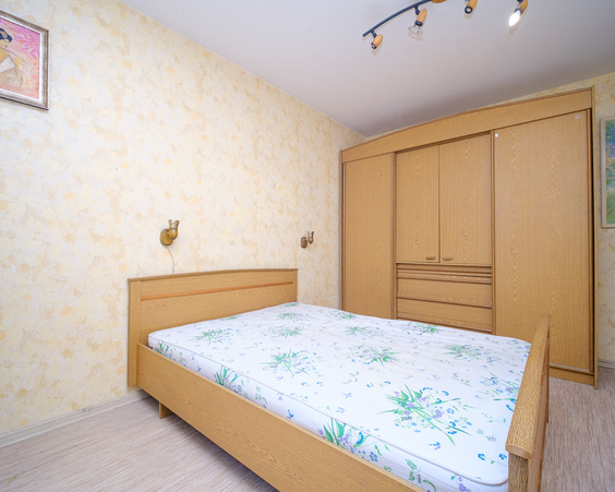 Трехкомнатная квартира г. Минск, ул. Тикоцкого, 14