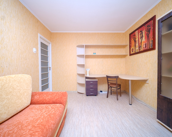 Трехкомнатная квартира г. Минск, ул. Тикоцкого, 14