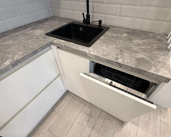 Двухкомнатная квартира г. Минск, ул. Аэродромная, д. 28