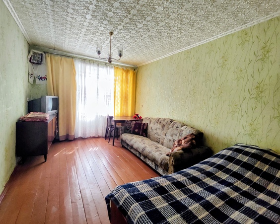 Трехкомнатная квартира гп Старобин, ул Советская, д. 46