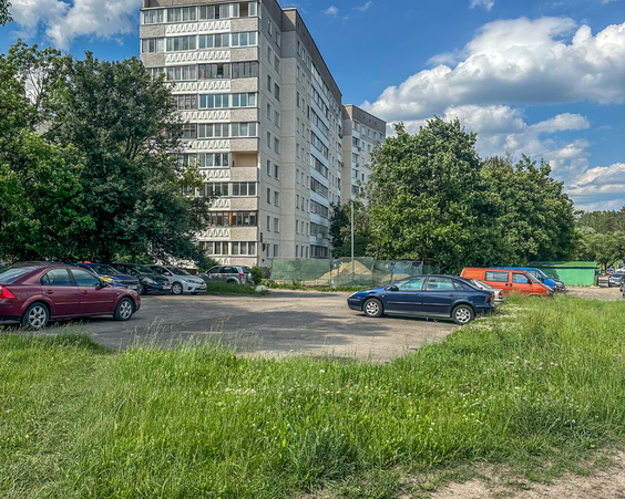 Трехкомнатная квартира г. Минск, улица Герасименко, 1