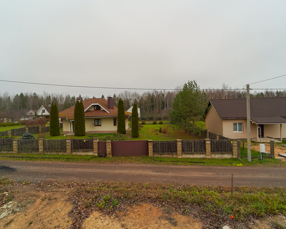 Дом в д. Силичи